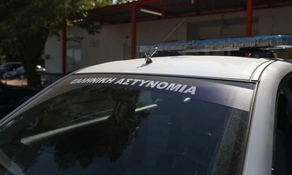 Φθιώτιδα: Αστυνομικός πυροβόλησε στον αέρα γιατί τσακώθηκε με νεαρούς